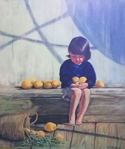 Девочка с лимонами