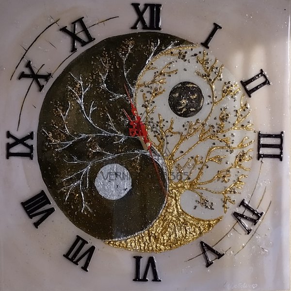 Инь Янь-часы