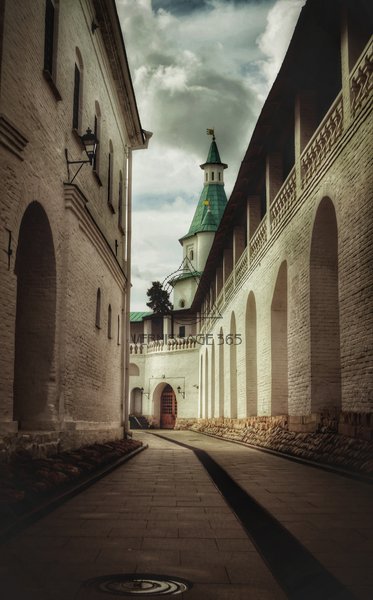 Проход между