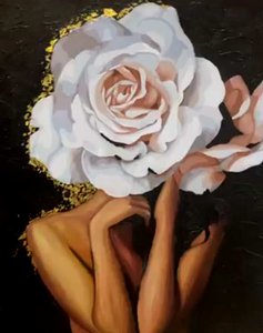 Девушка и роза с золочением "Нежность"