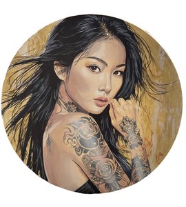 Азиатская девушка