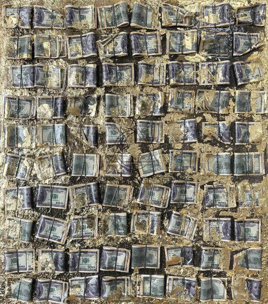 Секрет за зеленью и золотом