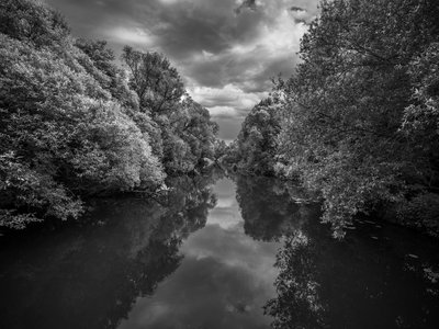 Река в инфракрасном свете