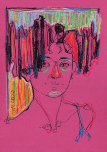 Молодая женщина на лиловом