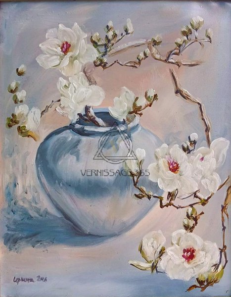 Белая магнолия