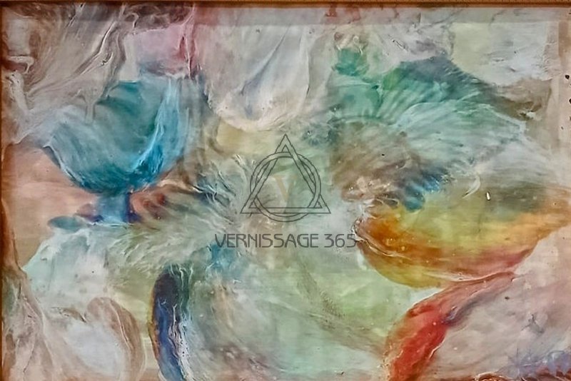 Волшебный сад при свете солнца