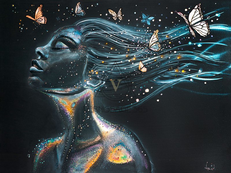 Девушка с бабочками в волосах