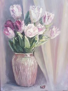 Розовая ваза